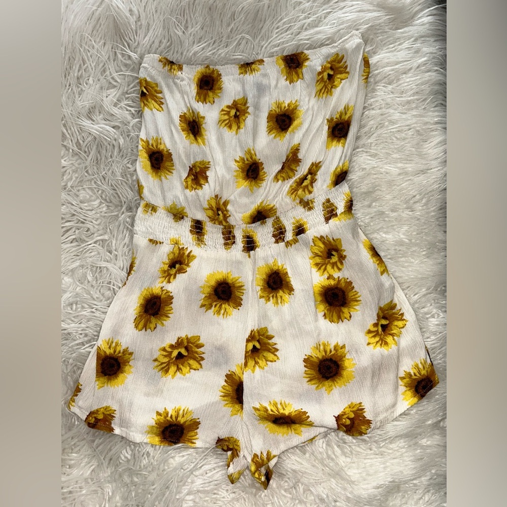 Yellow and White Forever 21 Floral Sunflower Romper